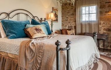 Как спланировать интерьер так, чтобы естественное старение материалов выглядело как дизайнерская задумка